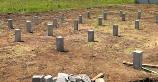 Фундамент на забивных жб сваях под ключ в Ржеве - фундамент из забивных железобетонных свай цена от 3172 руб/м2